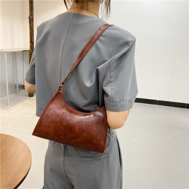 Fashion Vintage Women Handbags New Casual Women Totes Shoulder Bags Female Leather Solid Color Chain Handbags for Women