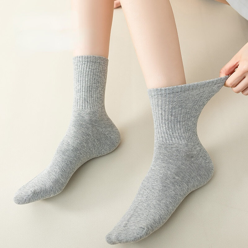 ฝ้ายผู้หญิงถุงเท้าแฟชั่นญี่ปุ่นสีขาวถุงเท้าผู้ชายถุงเท้านุ่มสบายฟรีขนาด35-40ยาว1คู่ถุงเท้า Casual ถุงเท้า