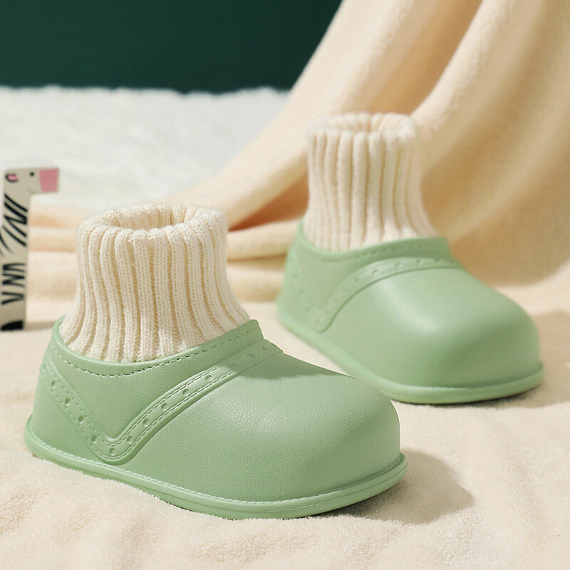 Wintrt scarpe da giardino impermeabili per neonate e ragazzi moda antiscivolo EVA Toddlers bambini Warm Soft Soled Size 140mm-180mm
