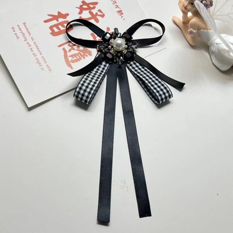 Vintage Bow Tie Brooch for Women's Fashion Korean College Style Shirts Black Rhinestone Collar Flowers Woman's Accessories Gifts