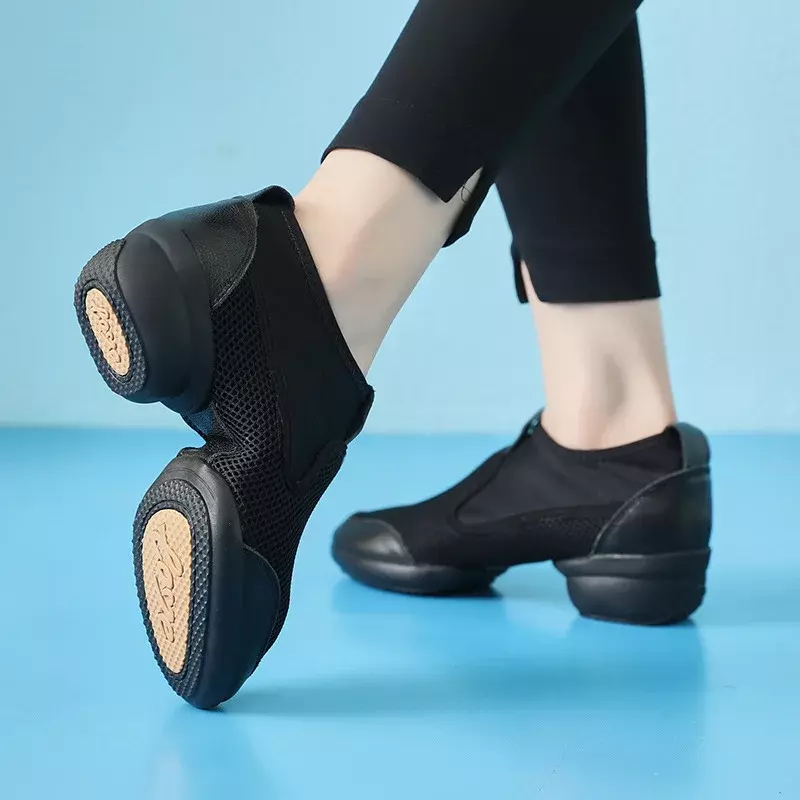 Sapatos de dança femininos de sola macia em malha, sapatos clássicos, sapatos de jazz preto de couro, nova moda