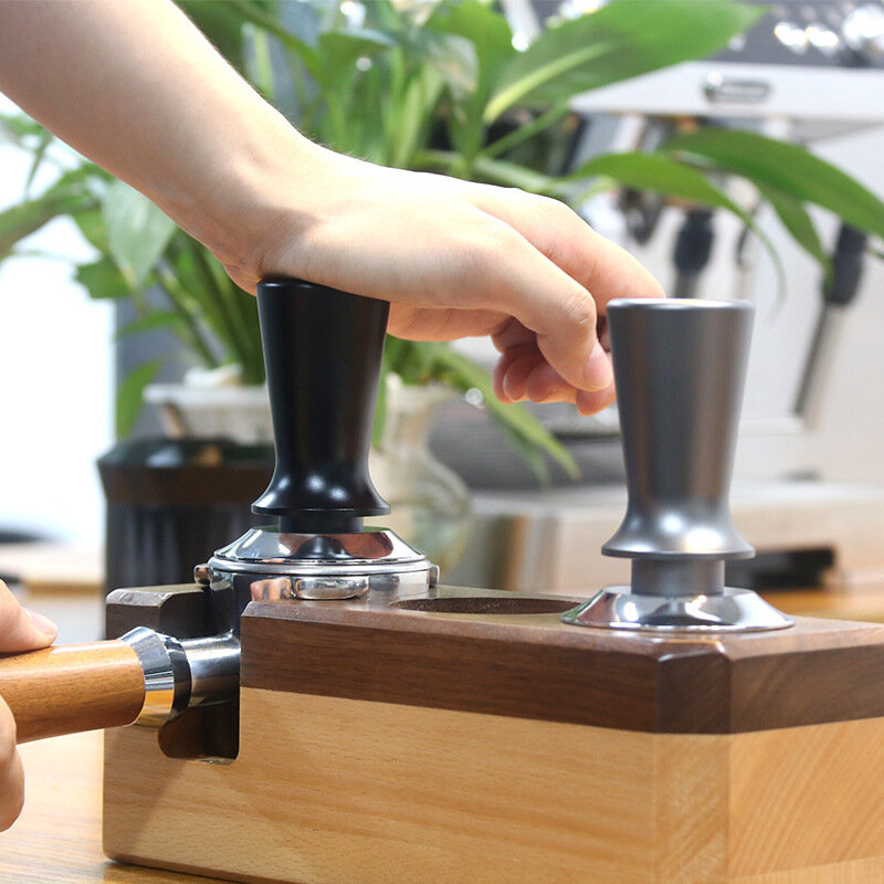Tamper Kopi dengan Kedalaman Yang Dapat Disesuaikan Distributor Espresso Tekanan Stabil dari Baja Tahan Karat Alat Tamper Barista