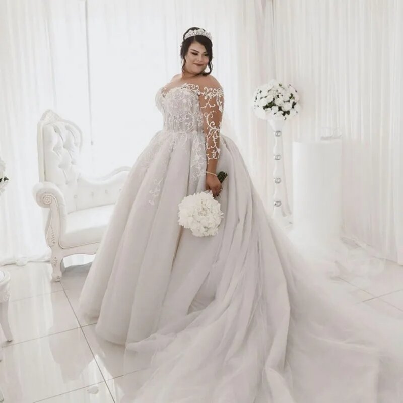 Plus Size Tulle Wedding Dresses Lace Appliqued Bridal Gowns O-Neck A-Line Court Train Vestido de novia Boho Birthday Party dress