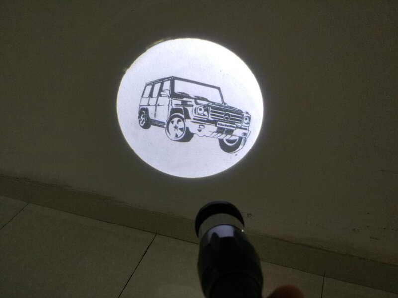2023 neueste Ankunft beliebtes Design führte Logo Projektor Taschenlampe