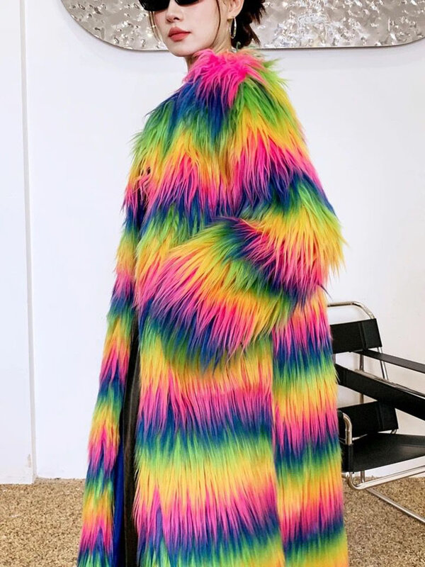 Модное пушистое пальто ZADORIN из искусственной овечьей шерсти, женская зимняя куртка радужного цвета из искусственного меха для женщин, очень длинный Тренч, меховые пальто 2024