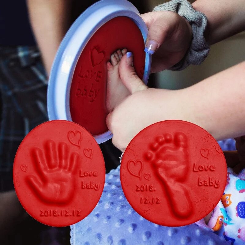 2 pak mainan cetak tangan dan kaki bayi DIY cetakan tangan tanah liat lembut Set alat tekan anak-anak suvenir cetak tangan orang tua anak