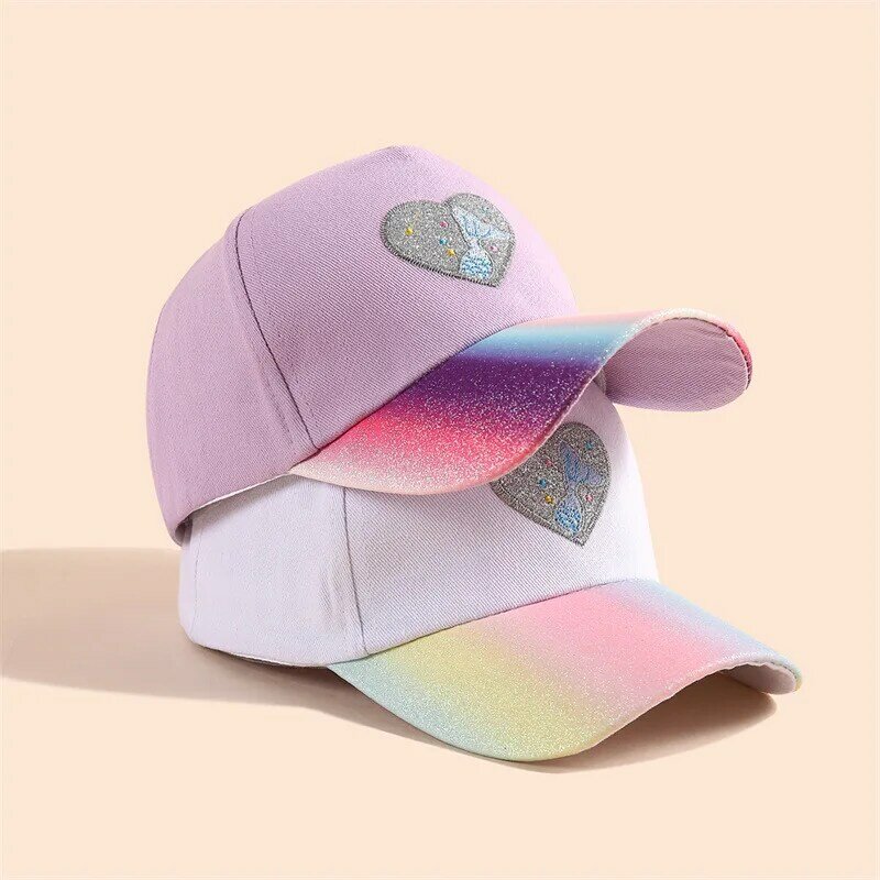 女の子と男の子のためのヨーロピアンスタイルの野球帽,調節可能なベビーハット,愛のハートの幼児の帽子,新しいコレクション