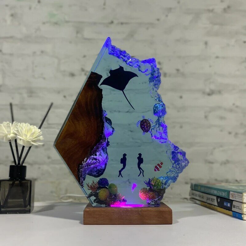 Seabed World Organism Resin Table Light Creactive Art Decoration Lamp Underwater Diving Theme Night Light  USB Charge
