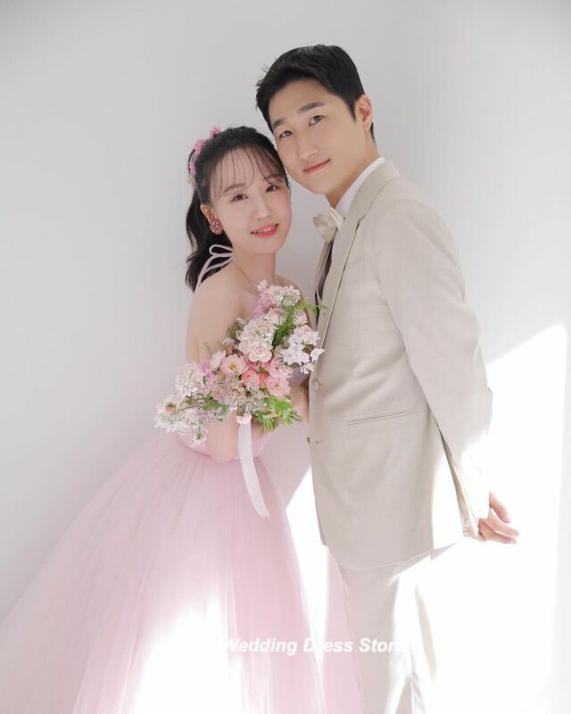 Phantasie einfach rosa eine Linie Hochzeits kleid Halfter ärmellose Korea Frauen Fotoshooting Brautkleid weichen Tüll Abend party Kleider