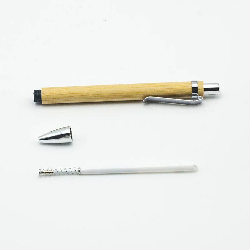 0,5 мм XVJ02 5 42 в нейтральных карандашах