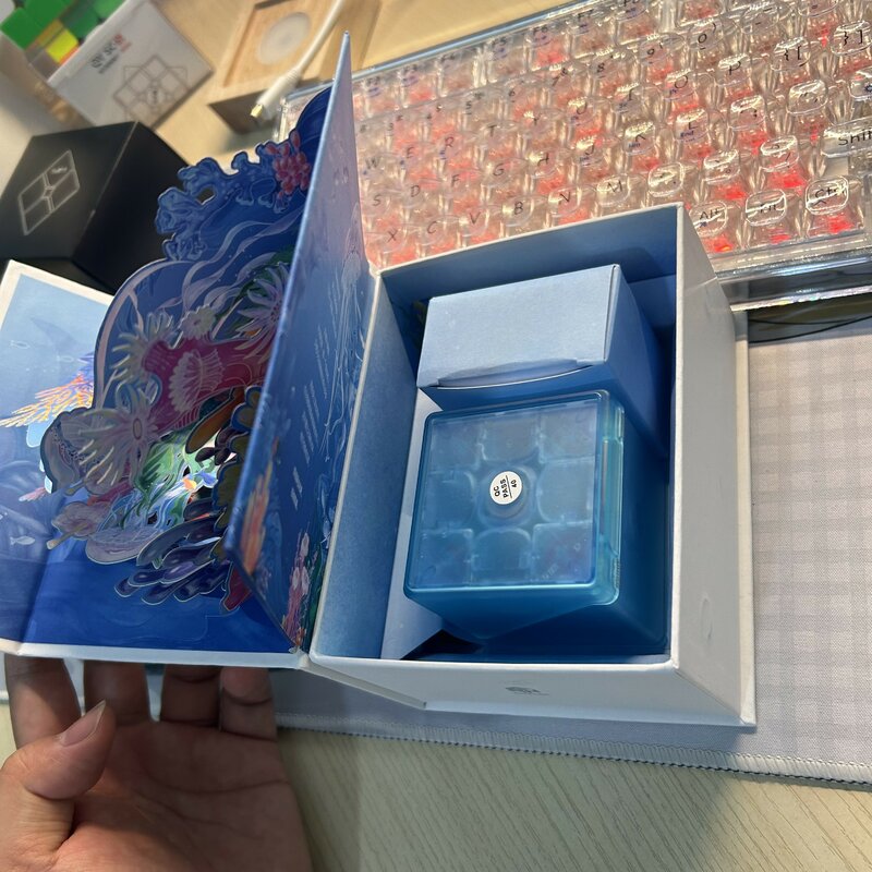 Cubo Colecionável Magic Coloré, G13 Maglev Yulan, 3x3, Pequeno Azul Transparente Edição Limitada, 3x3