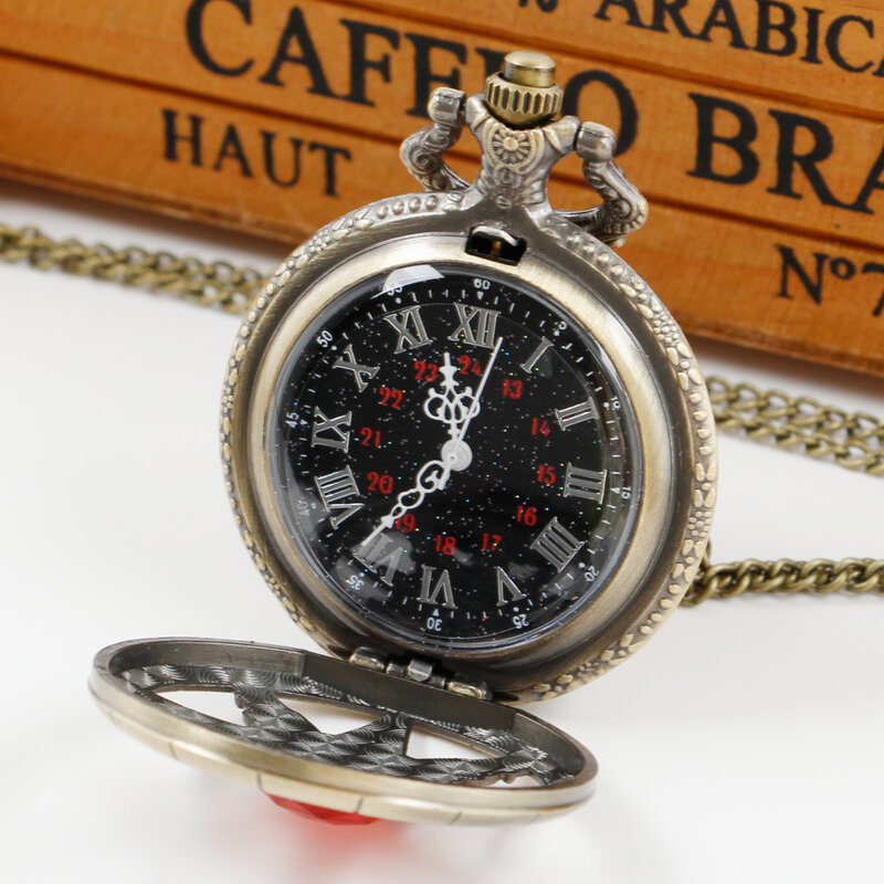Женские карманные часы с красным камнем