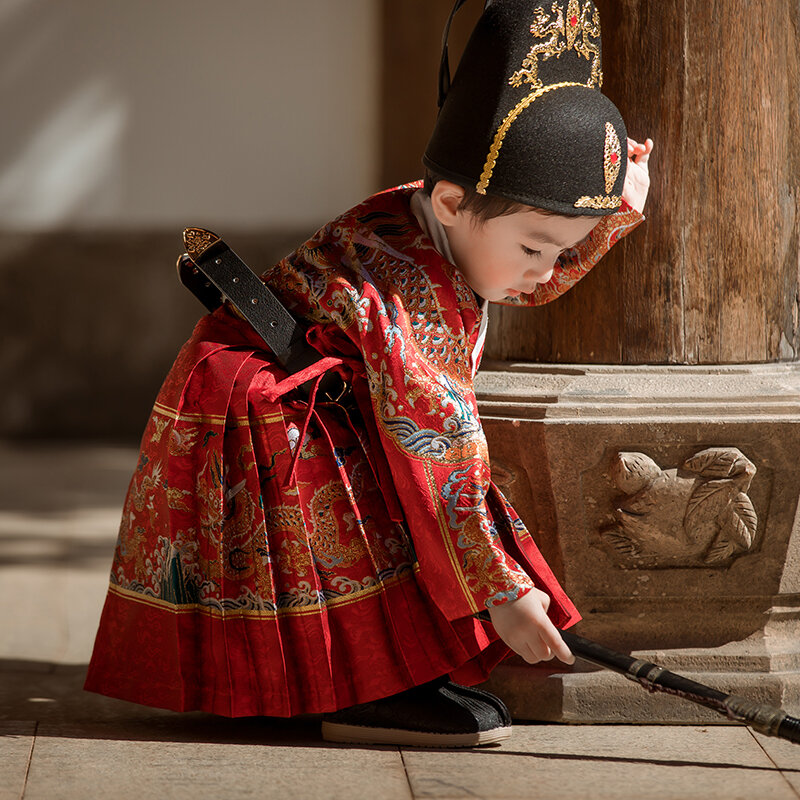 Весенне-осенняя одежда Hanfu для мальчиков, одежда в китайском стиле с изображением золотой рыбки, одежда для маленьких мальчиков в старинном стиле для одного года