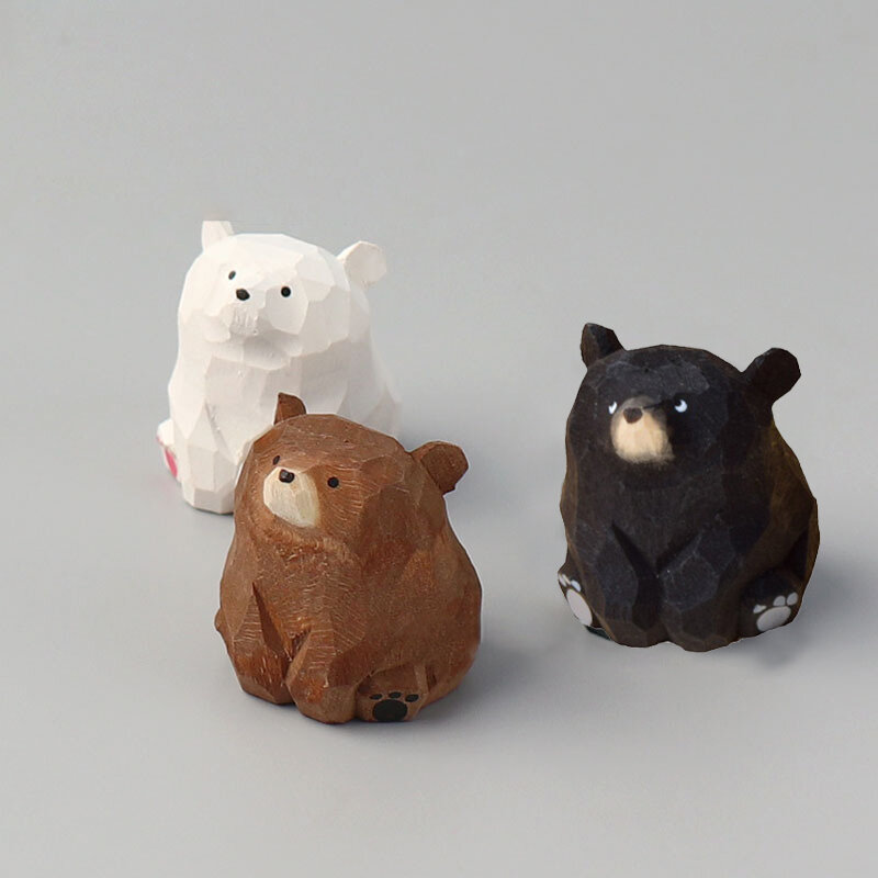 1Pcs Cute Mini Wooden Bear Miniature Solid Wood Hand Carved Bear Figurines Polar Bear Crafts Ornaments Tabel Decorate Kids Gifts