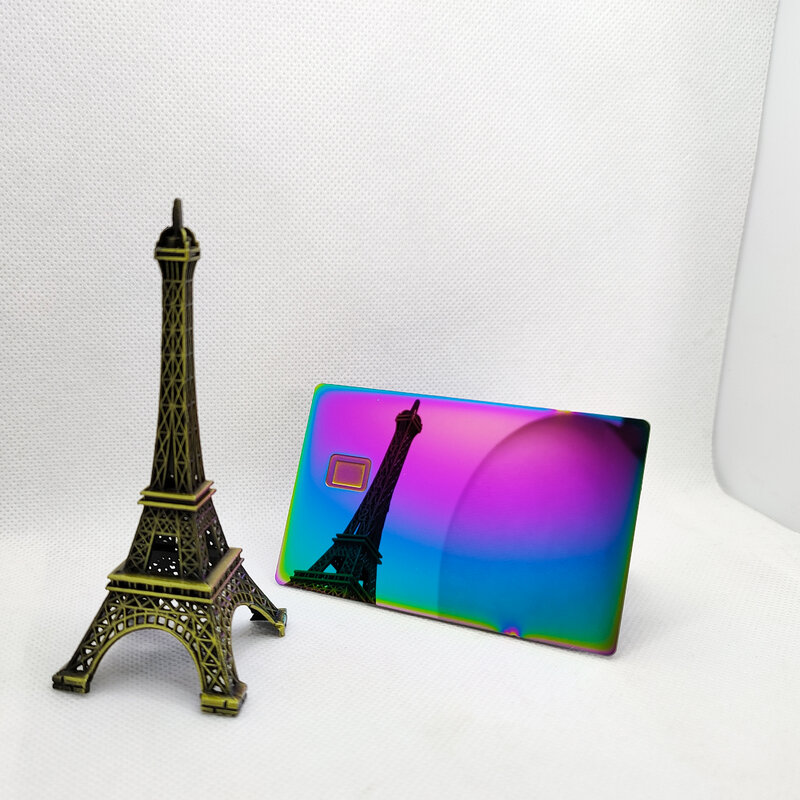 1 개 0.8mm 신용 카드 크기 거울 반사 인쇄용 금속 회원 광택 기프트 카드, 칩 슬롯 및 서명 바 포함