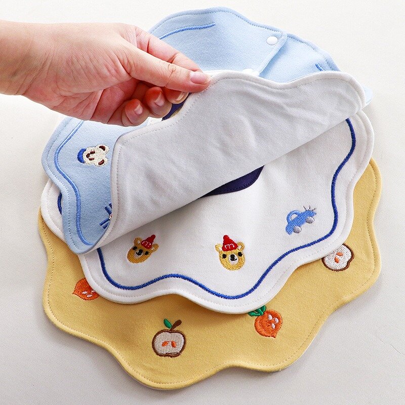 Bavaglini in puro cotone con stampa ricamo per ragazzo e ragazza neonato alimentazione cibo bottone a pressione asciugamano Saliva infantile panno assorbente