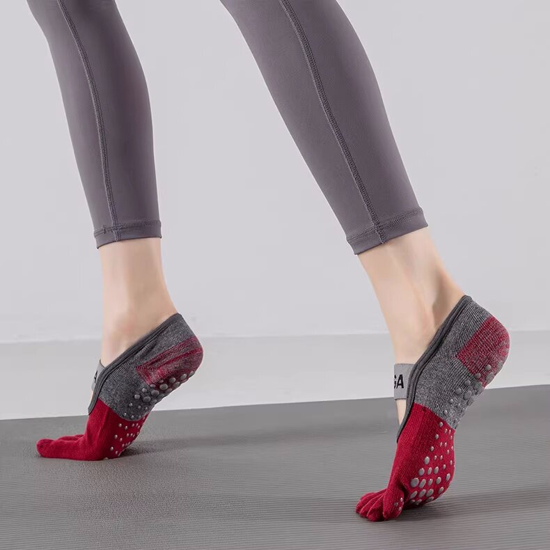 Damen atmungsaktive Yoga Socken Silikon rutsch feste fünf Finger Pilates Socken für Frauen rücken freie Fitness Ballett Tanz Baumwolle Gym Socke