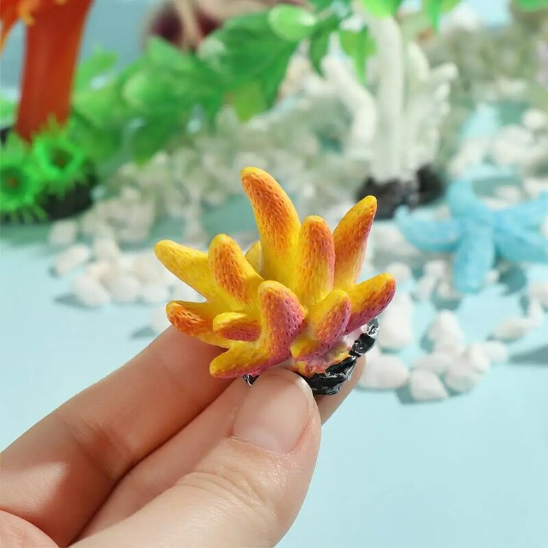 Ornamentos artificiais da estrela do mar do coral, rocha do recife da resina, decoração do aquário, adorno do desktop, paisagem que faz o presente, simulação, coral