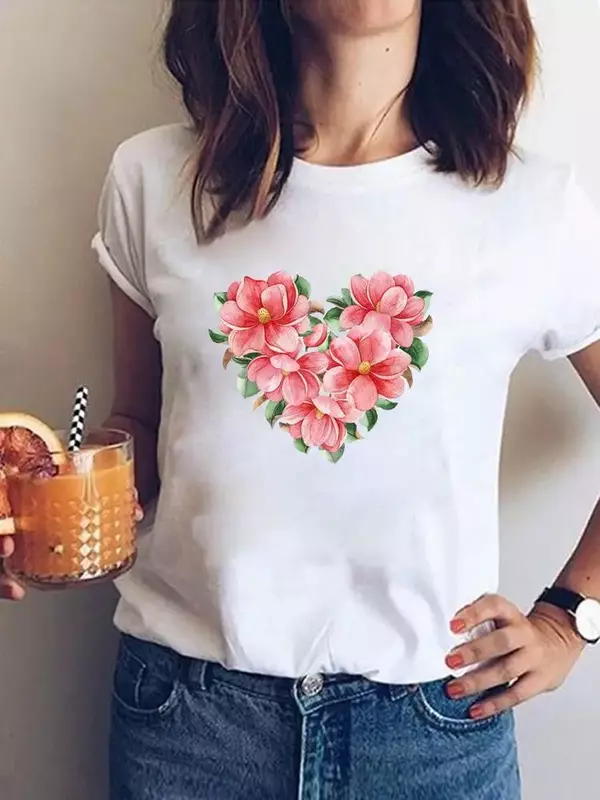 Camiseta informal con estampado de corazón de amor y flores para mujer, ropa de manga corta a la moda de los años 90, camiseta gráfica de verano