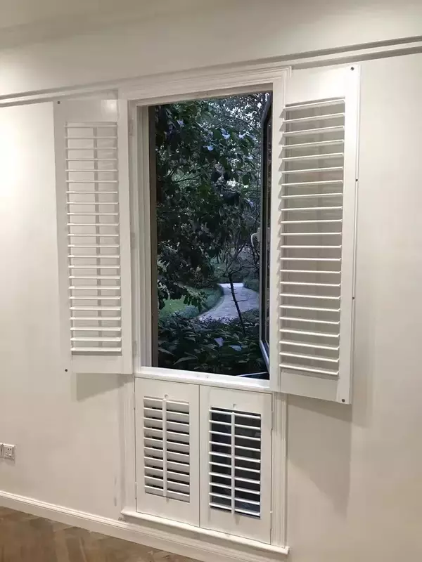 Lipa Faux Wood rozmiar niestandardowy rolety pcv drewniane okno żaluzje żaluzje unikalny kształt okiennice wewnętrzne wysokiej jakości