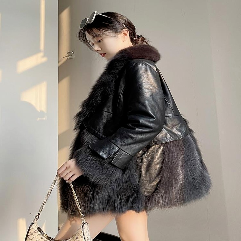 Faux ขนเสื้อโค้ทวูล2021ฤดูหนาวใหม่หญิง Faux Fox ขนสัตว์สีดำบาง Splicing