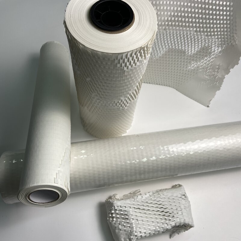 White Honeycomb Packing Paper Eco-friendly Cushioning Wrap Roll For Moving/Shipping Biodegradable Recyclable Kraft Paper