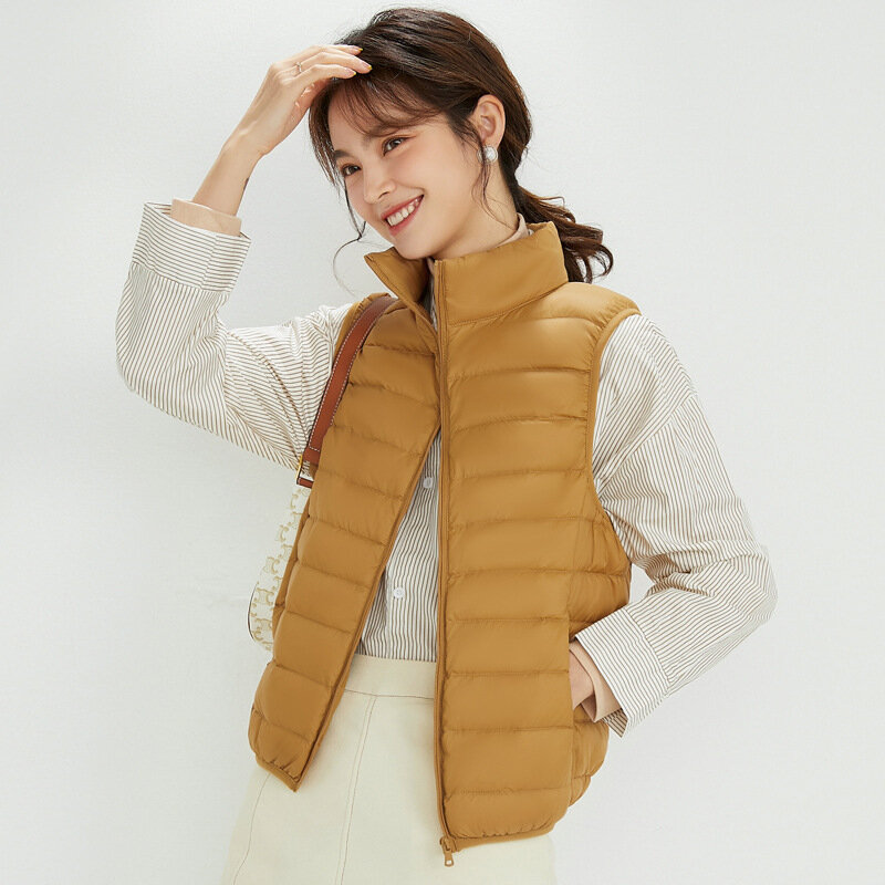 Chaleco ultraligero de plumón de pato para mujer, chaqueta acolchada con cuello levantado, color sólido, novedad de 2023