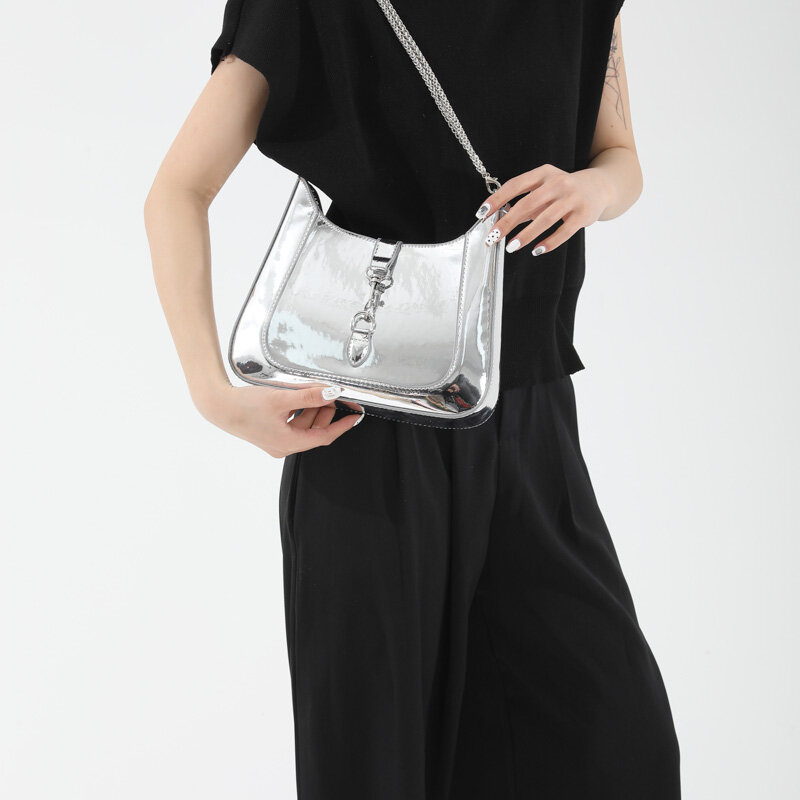 Borse e borsette di marca di lusso di alta qualità borse A tracolla in pelle verniciata di design per le donne Fashion Underarm Sac A Main New