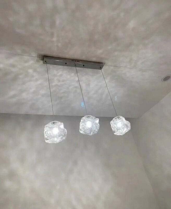階段シャンデリア、ヴィラ照明器具、モダンでシンプルで豪華なロフト、二重構造、リビングルームの照明