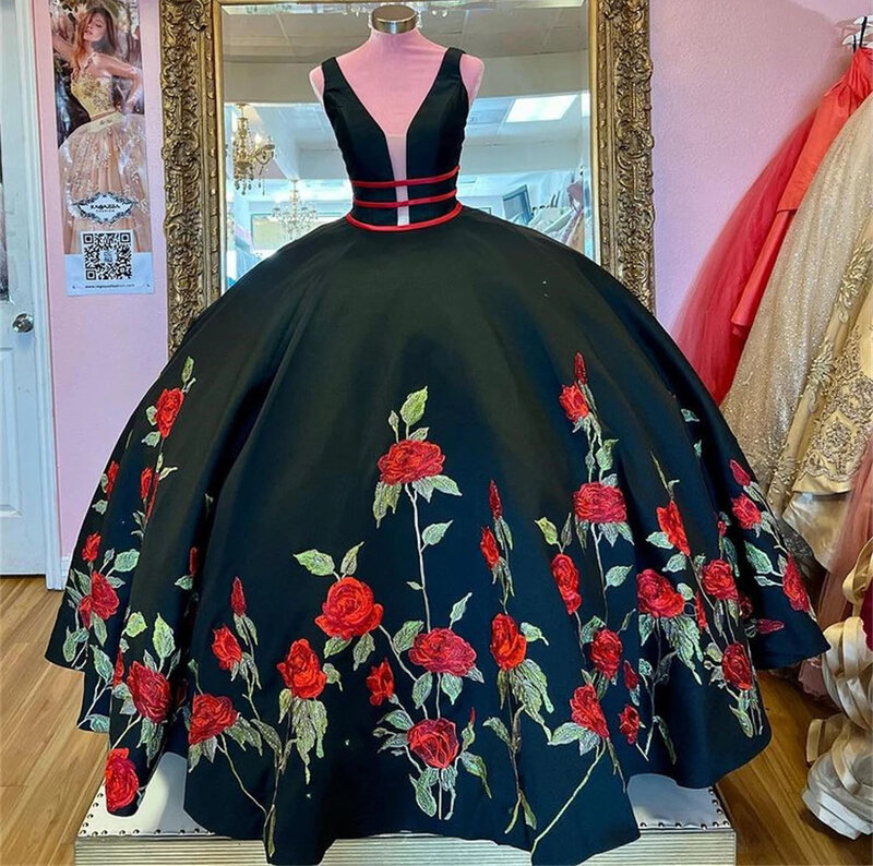 Black Charro Quinceanera Dresses Ball Gown V-neck Satin Embroidery Puffy Sweet 16 Dresses 15 Años Mexican