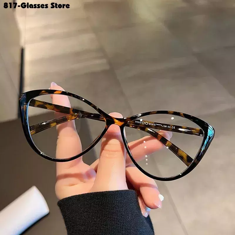 Cat Eye Transparent Myopia Glasses Women's High-definition Eyeglasses New Fashion Vintage Large Eyewear Frame