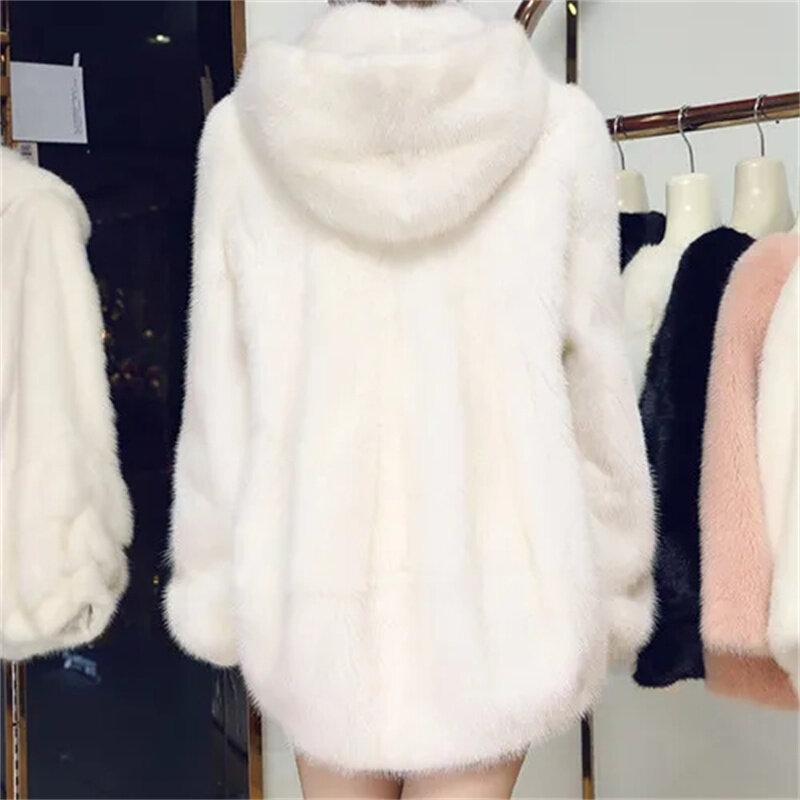 Mantel Bulu Wanita 2022 Mantel Mink Imitasi Musim Dingin Perempuan Berkerudung Pertengahan Panjang Integrasi Bulu Imitasi Bulu Cerpelai Pakaian Luar S-3XL