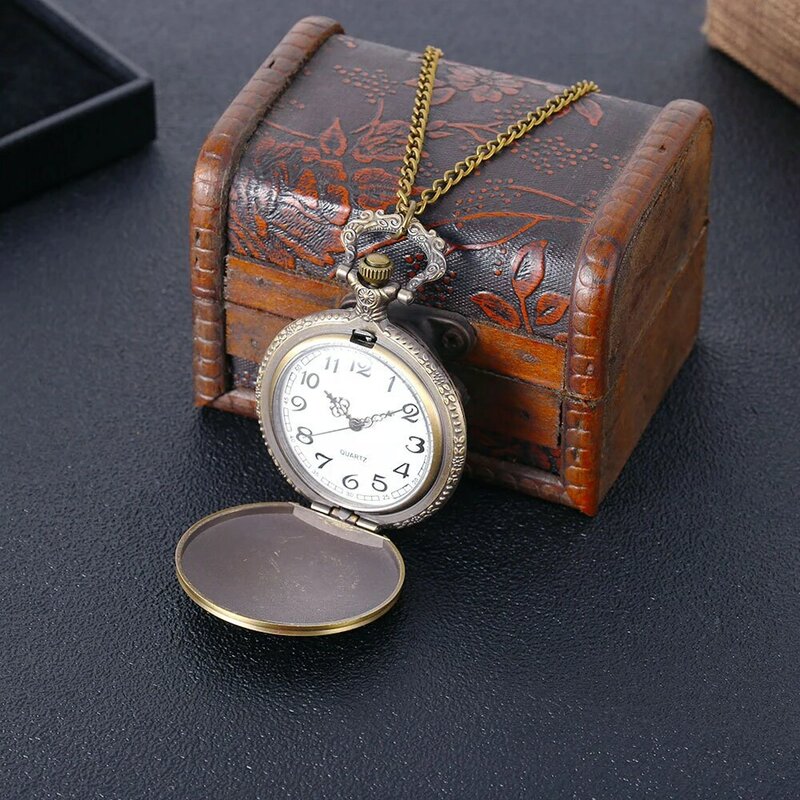 Reloj de bolsillo Vintage con cadena de Metal, cronógrafo de 1 piezas, con bonito patrón de tallado, colgante, regalo de cumpleaños, 15 nuevos estilos de moda