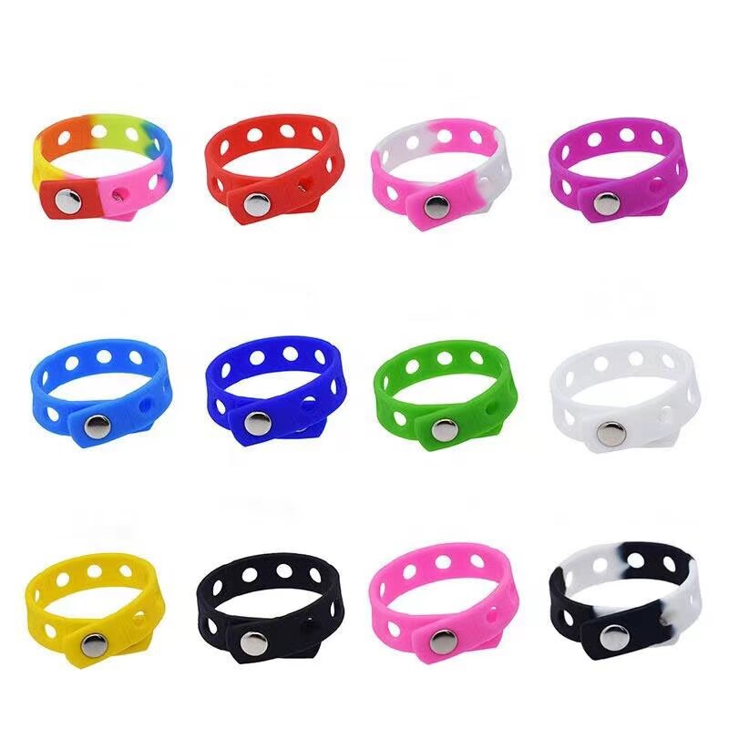 1PCS Random Color Silicone Bracelet Wristbands 18CM With Shoe  Buckle PVC Shoe Accessories Shoes charms Kid birthday Gifts