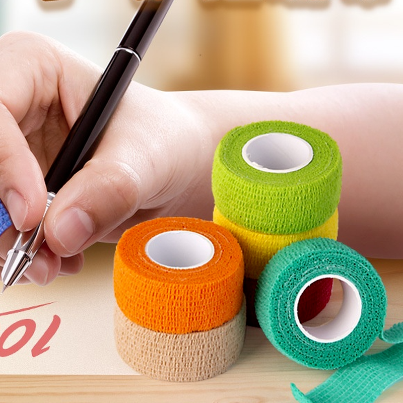 1 Roll Self-Adhesive Elastic Bandage 4.5M สีสันกีฬา Dressing Wrap Tape สำหรับนิ้วมือเข่า Kotak P3k ผ้าพันแผล