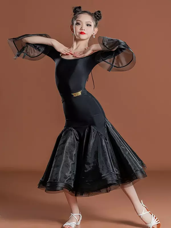 ชุดเต้นลาตินสำหรับเด็กผู้หญิงชุดเต้นโลลิต้าเครื่องแต่งกายแบบคัตเอาต์ผ้าชาแซมบ้าสะพายไหล่