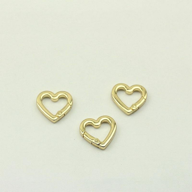 30pcs 15mm Heart Shaped Coil Hook Mini Opening Buckle Openable Keyring Pendant Connect Buckle Snap Spring Clasp DIY Accessories
