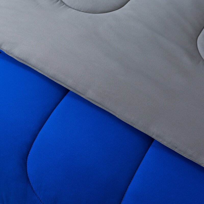 Mainstays เตียง7ชิ้นสีน้ำเงินแบบกลับด้านได้ในชุดกระเป๋าผ้าคลุมเตียงพร้อมผ้าปูที่นอนเต็ม