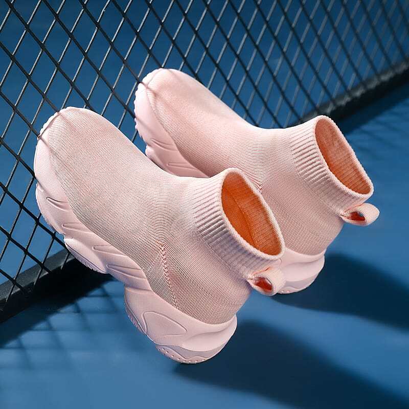 Mwy crianças tênis para corrida meninas esporte casual sapatos ao ar livre deslizamento em respirável meninos meias sapatos respirável botas de tricô