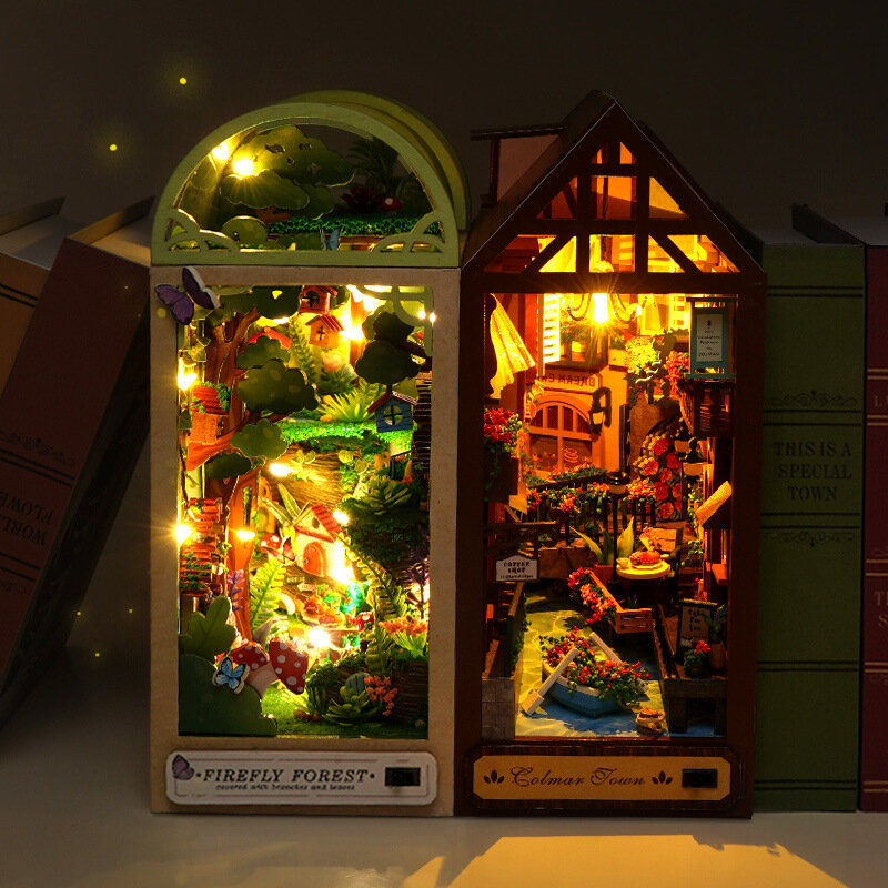 ใหม่ Diy Book Nook ชั้นวางใส่ Theme Town Dollhouse Miniature ชุดบ้านตุ๊กตาไม้ของเล่นชั่วโมงเฟอร์นิเจอร์สำหรับเด็กผู้ใ...