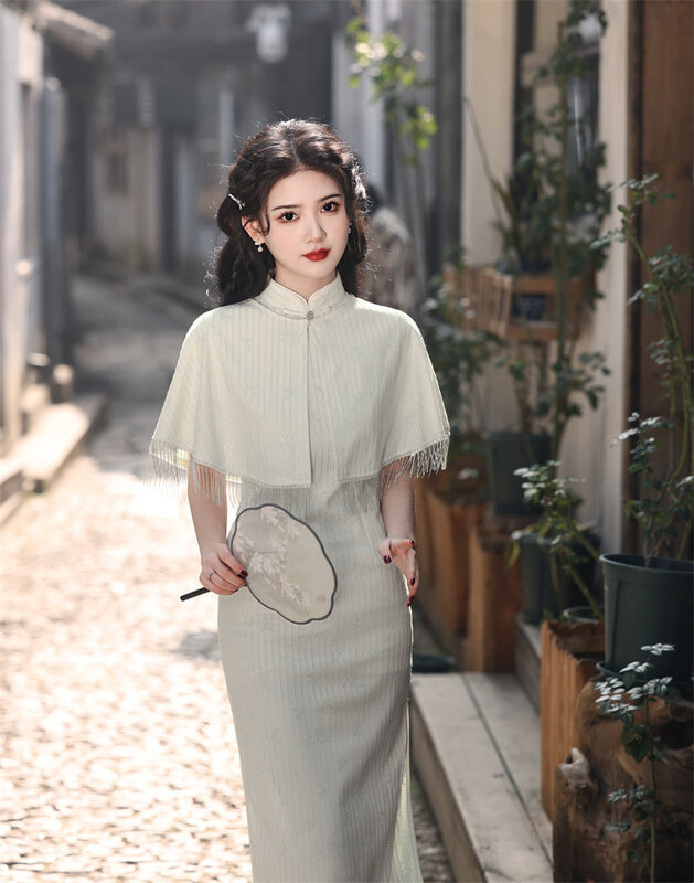 Vintage chiński styl Slim Qipao z peleryną seksowne kobiety koronkowa wieczorowa suknia ślubna Vintage klasyczne dziewczyny codzienne Cheongsam Vestidos
