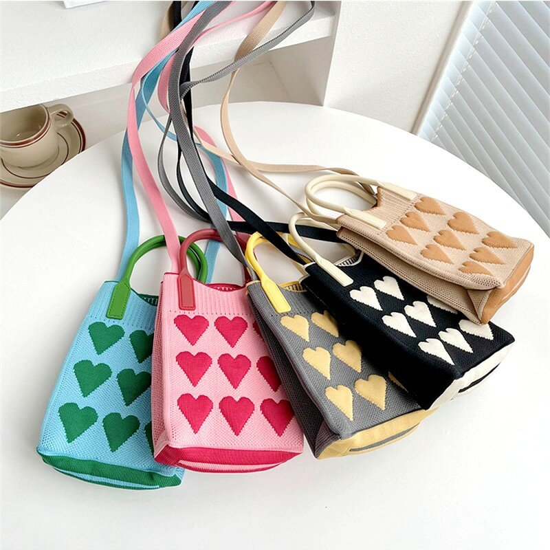 Koreaanse Mode Hart Gebreide Mini Vierkante Handtas Voor Vrouwen Kleine Mobiele Telefoon Schoudertassen Meisjes Schattige Outdoor Crossbody Tassen