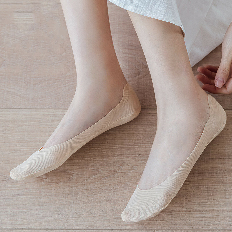 4คู่/ล็อตซิลิโคน Anti-Slip ถุงเท้าสั้นผู้หญิงสีสบายๆถุงเท้าที่มองไม่เห็น2022ฤดูร้อนผ้าไหมผ้าไหมเหงื่อถุงเท้า