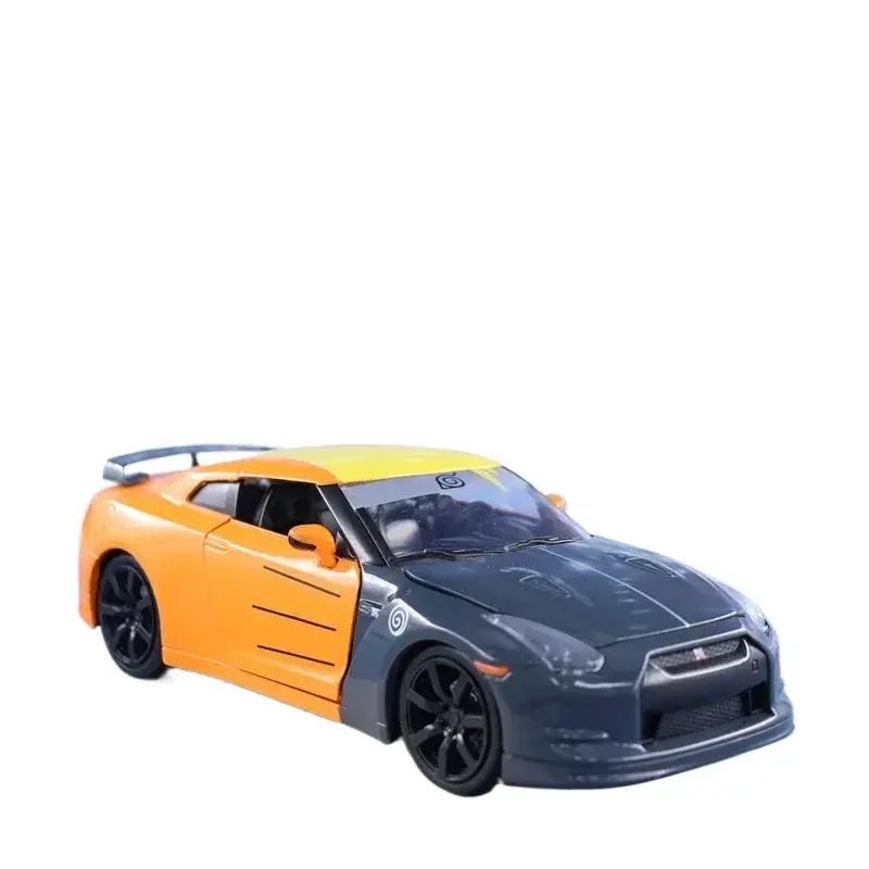 Jada 1:24 2009 Nissan GT-R High Simulation Diecast Car Metal Alloy Model Car Children's toys collection gifts