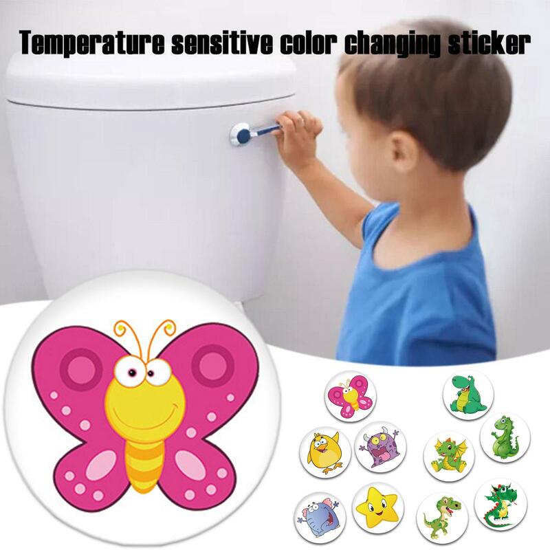5 Buah Kartun Pee Target Pot Stiker Anak-anak Stiker Berubah Warna Termal Stiker Pelatihan Toilet untuk Anak-anak Laki-laki