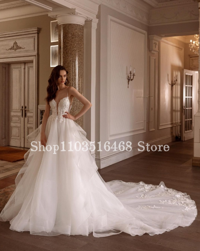 Sexy Spaghetti Strap Wedding Dress 2024 Luxury White Embroidered Yarn Ruffle Lace Customised Long Bridal Gown فساتين للمناسبات ا