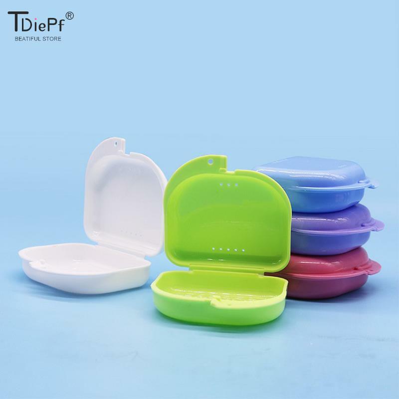 Caja de plástico para guardar dentaduras postizas, organizador de suministros de higiene bucal con cepillo, 1 unidad
