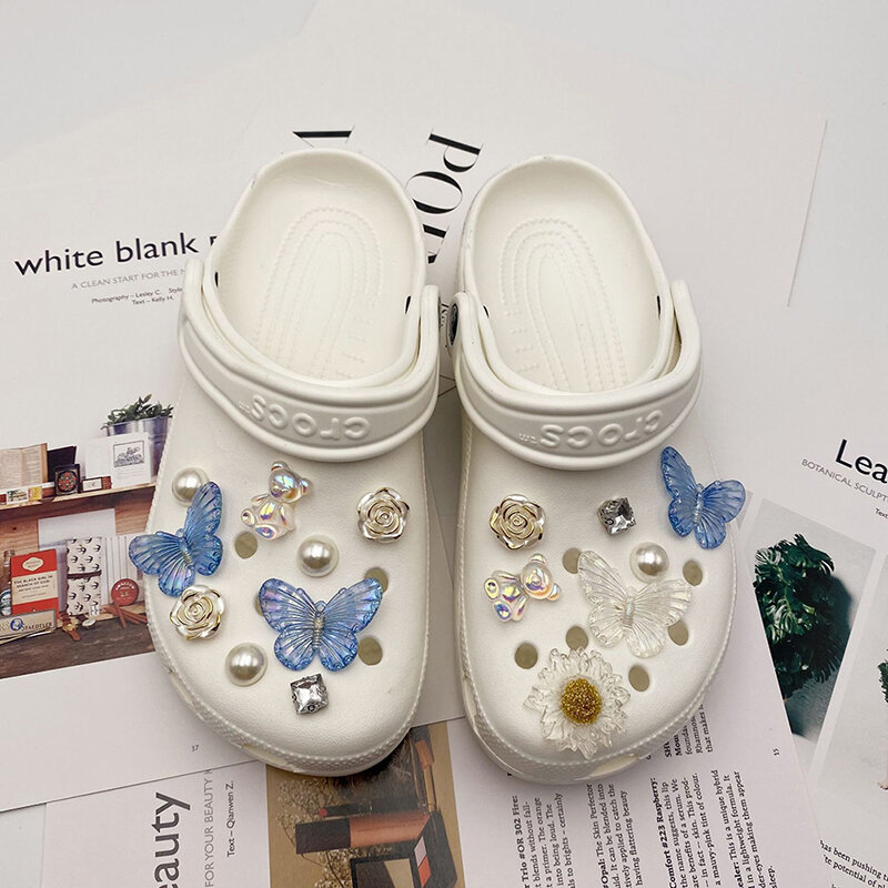 Fashion Casual Sandals Hole Shoes Decoration Diy Small Fresh Butterfly Detachable Shoe Buckle Slippers Charm Decor