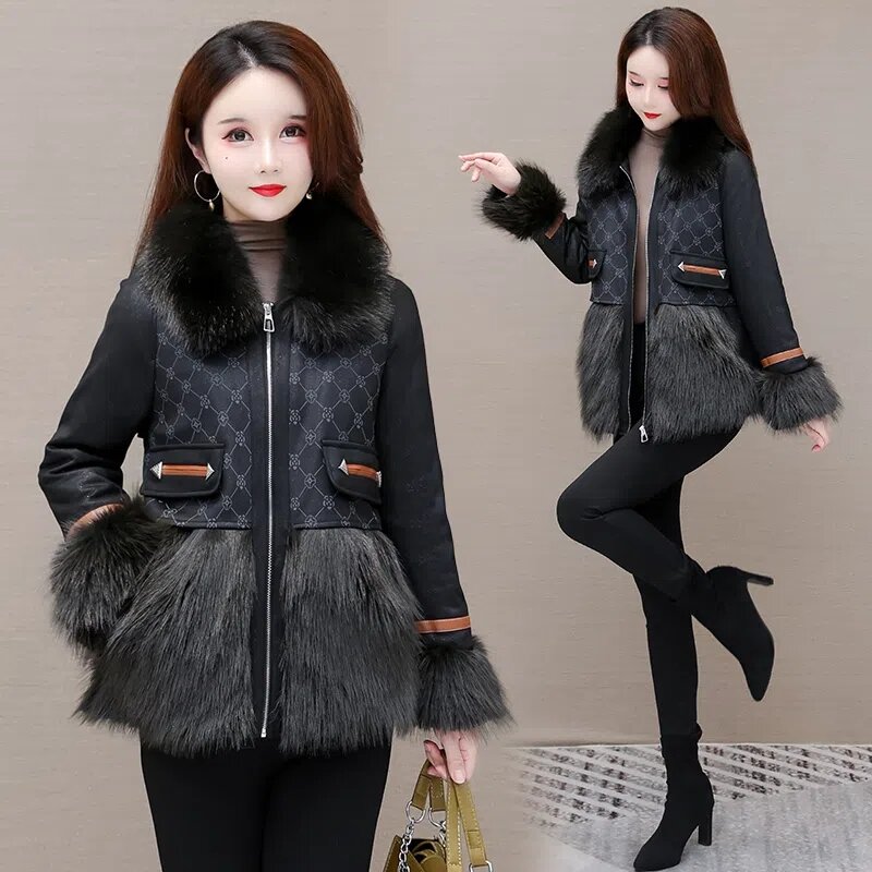 One High-grade Fur Down Coat New Loose Fashion Temperament Winter Warm White Duck Down Fur Coat Female Tid