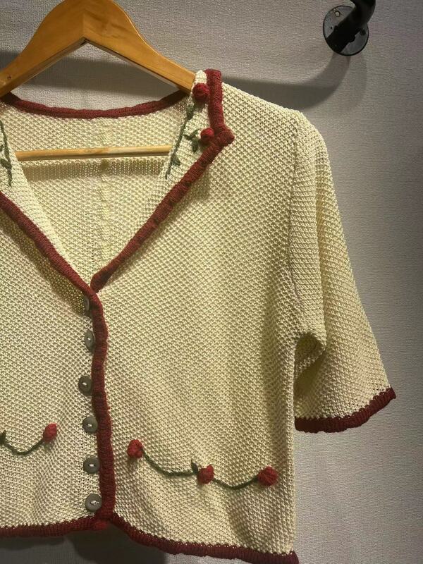 Fiori ricamati donna mezza manica maglione lavorato a maglia Slim colletto rovesciato monopetto Cardigan Casual in cotone per signora